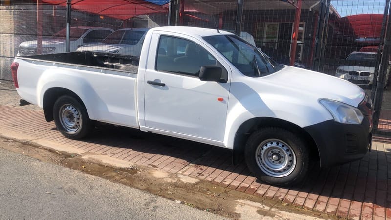 Isuzu Model: KB 250 D