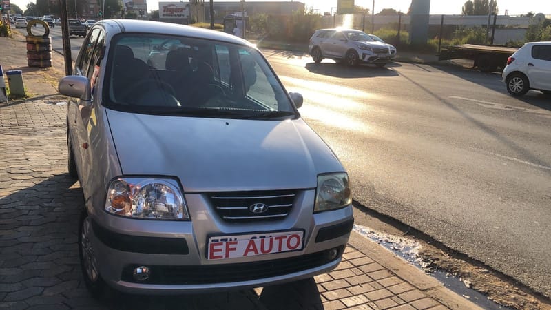 Hyundai Model: Atos 1.1 GLS