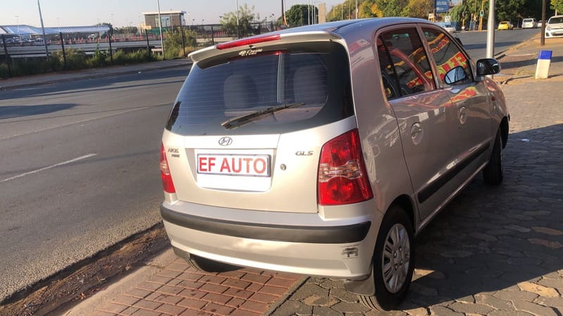 Hyundai Model: Atos 1.1 GLS