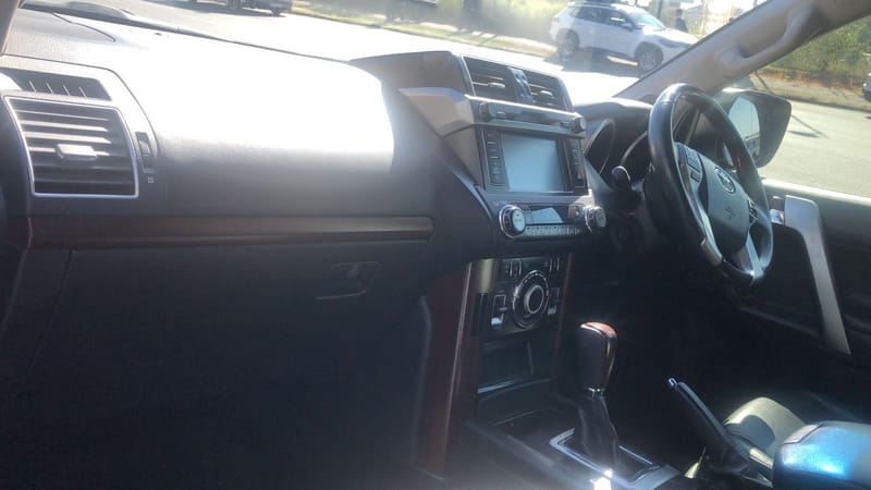 Toyota Land Cruiser Prado 3.0DT VX