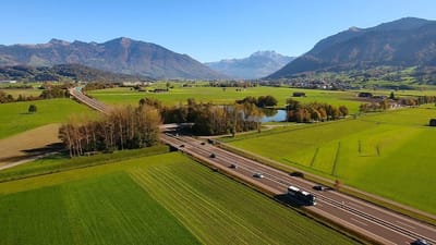 אלוהים עצמו, הייחודי א' סמכותו של אלוהים (א') חלק 5