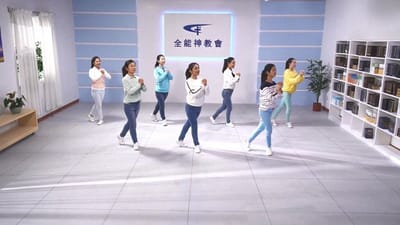 שיר קודש | 'האל הכול יכול שולט כמלך'