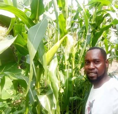 Moke Boy porte la voix d’une Afrique debout et digne