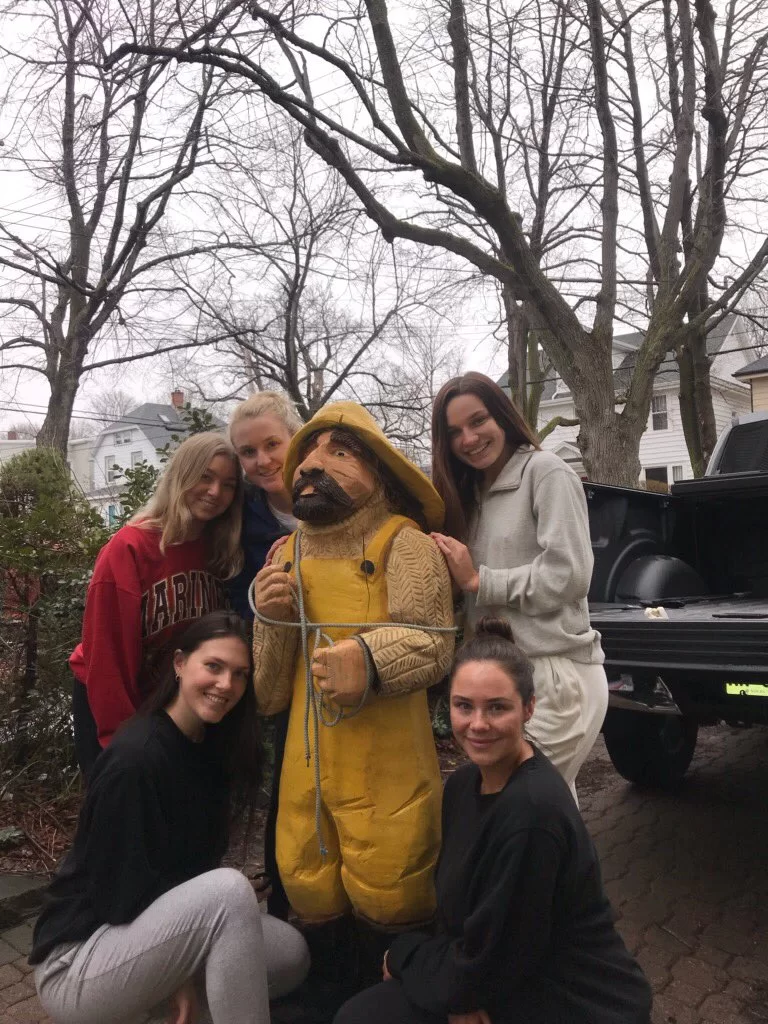 SHORTY'S BIG ADVENTURE: FISHERMAN STATUE FROM PEGGYS COVE RESCUED BY DAL STUDENTS