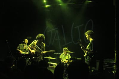 Galgo apresentam "Pensar faz Emagrecer" + Quelle Dead Gazelle no Musicbox