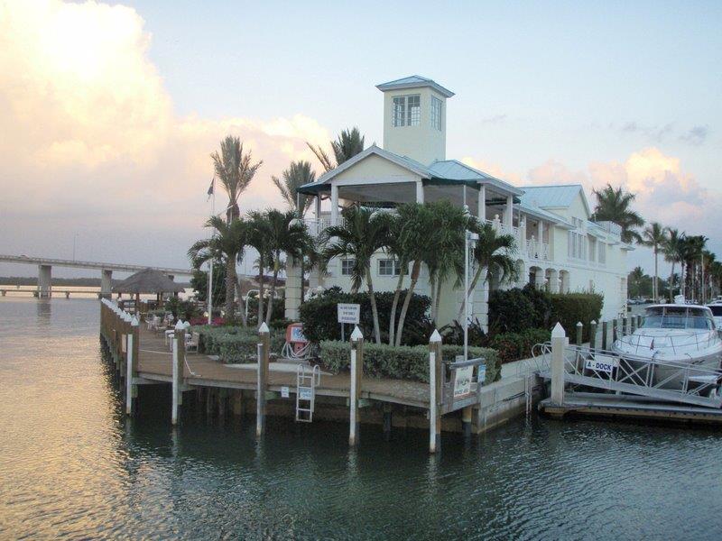 Marco Island Yacht Club