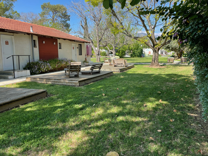 מלון מטיילים ארץ דפנה