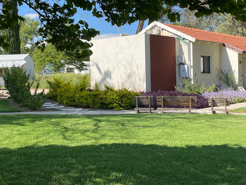 מלון מטיילים ארץ דפנה