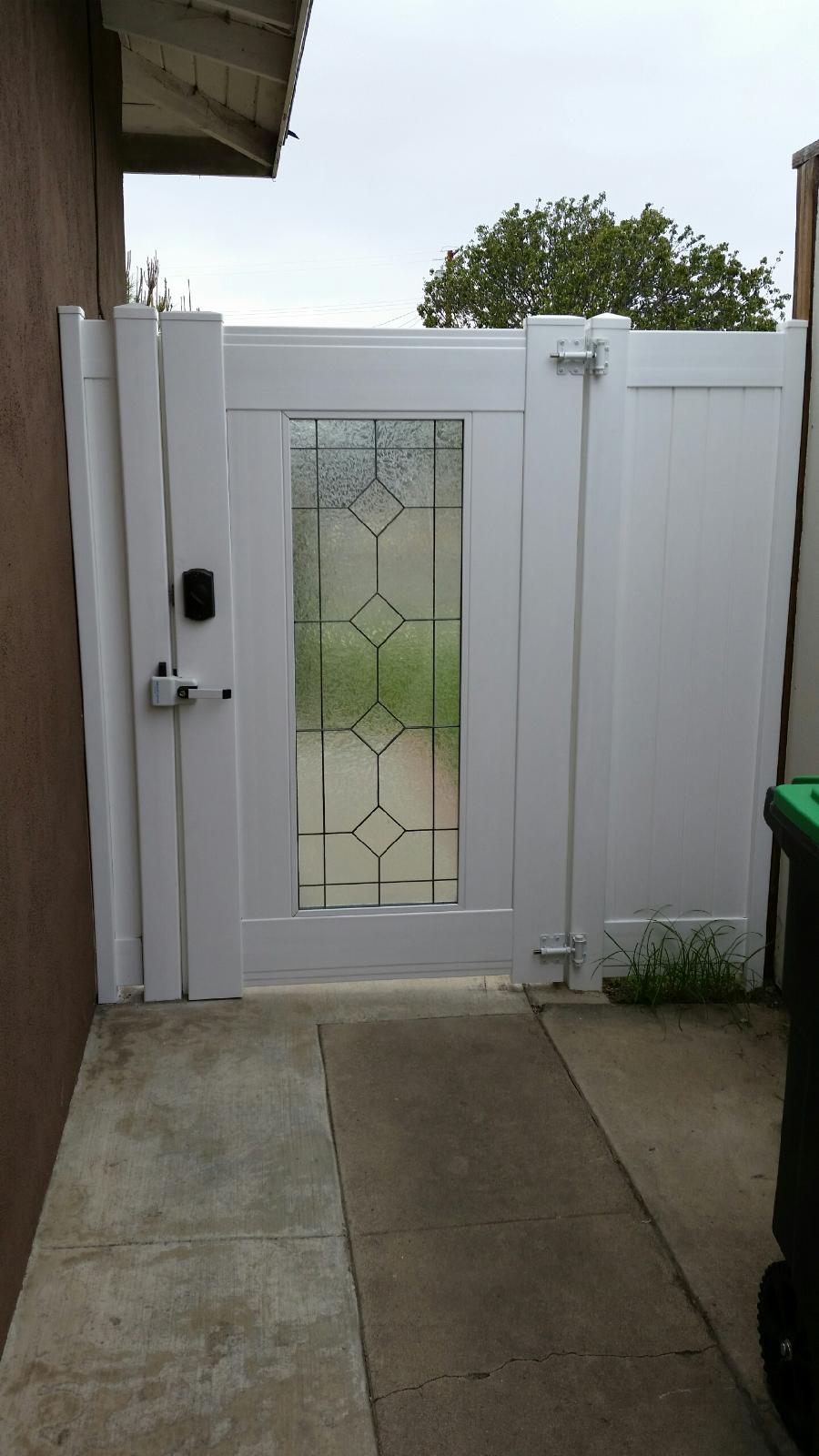 GLASS PANEL GATE AFTER