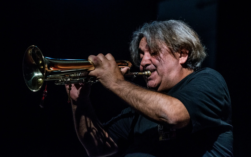 ...egy-két kattintás a teljesség igénye nélkül...