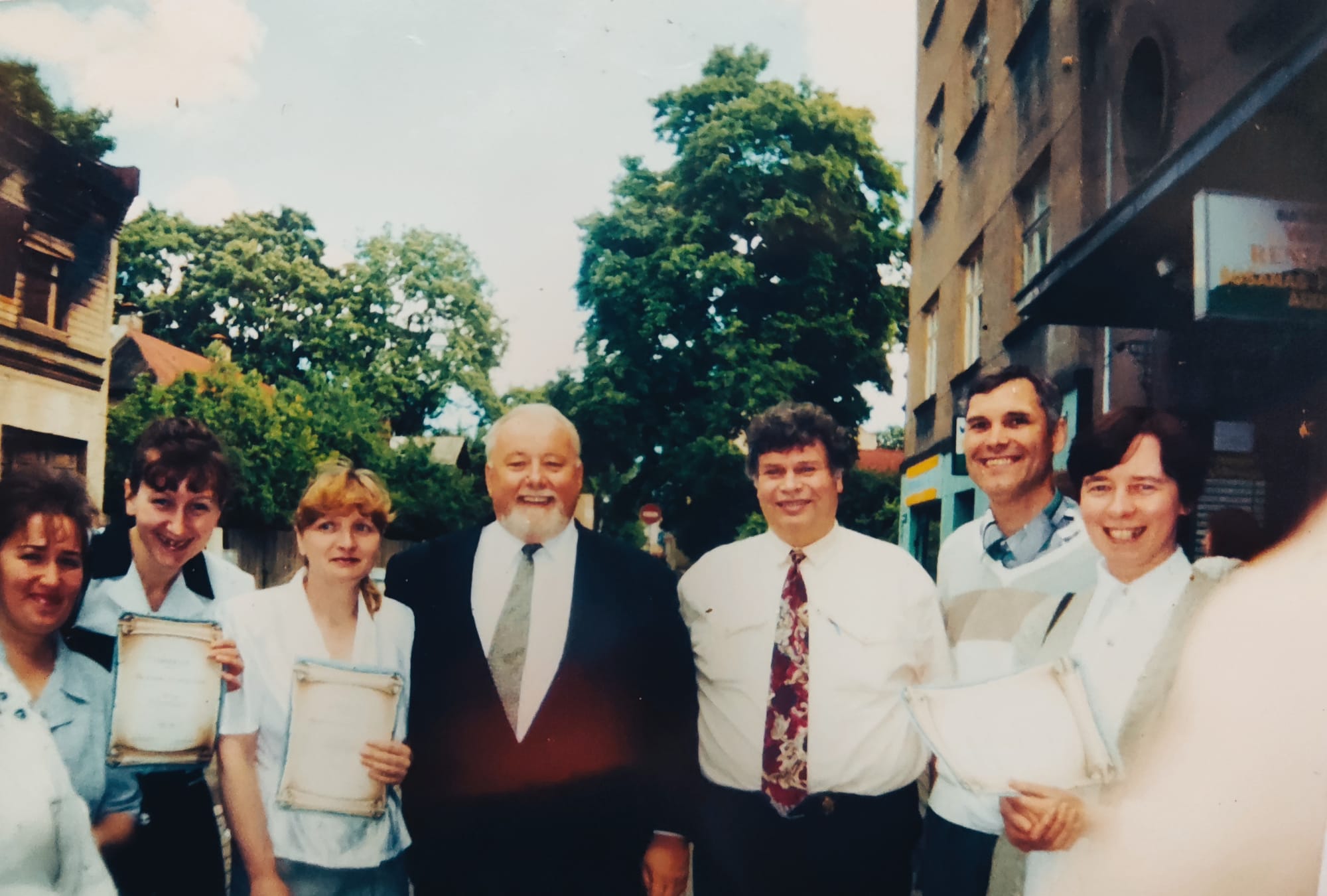 Церковные служения, общение, обеды