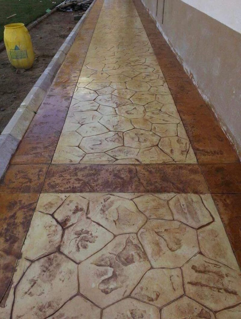 الخرسانة المختمة للأرضيات