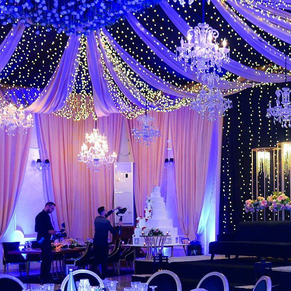 VOS STRUCTURES SUR MESURE