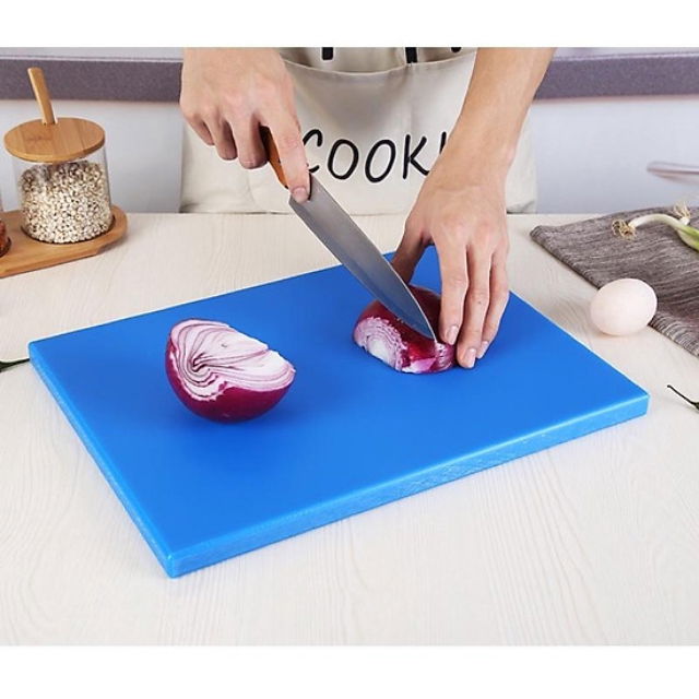 Nâng tầm bếp nấu với thớt nhựa PP an toàn, giá cực tốt