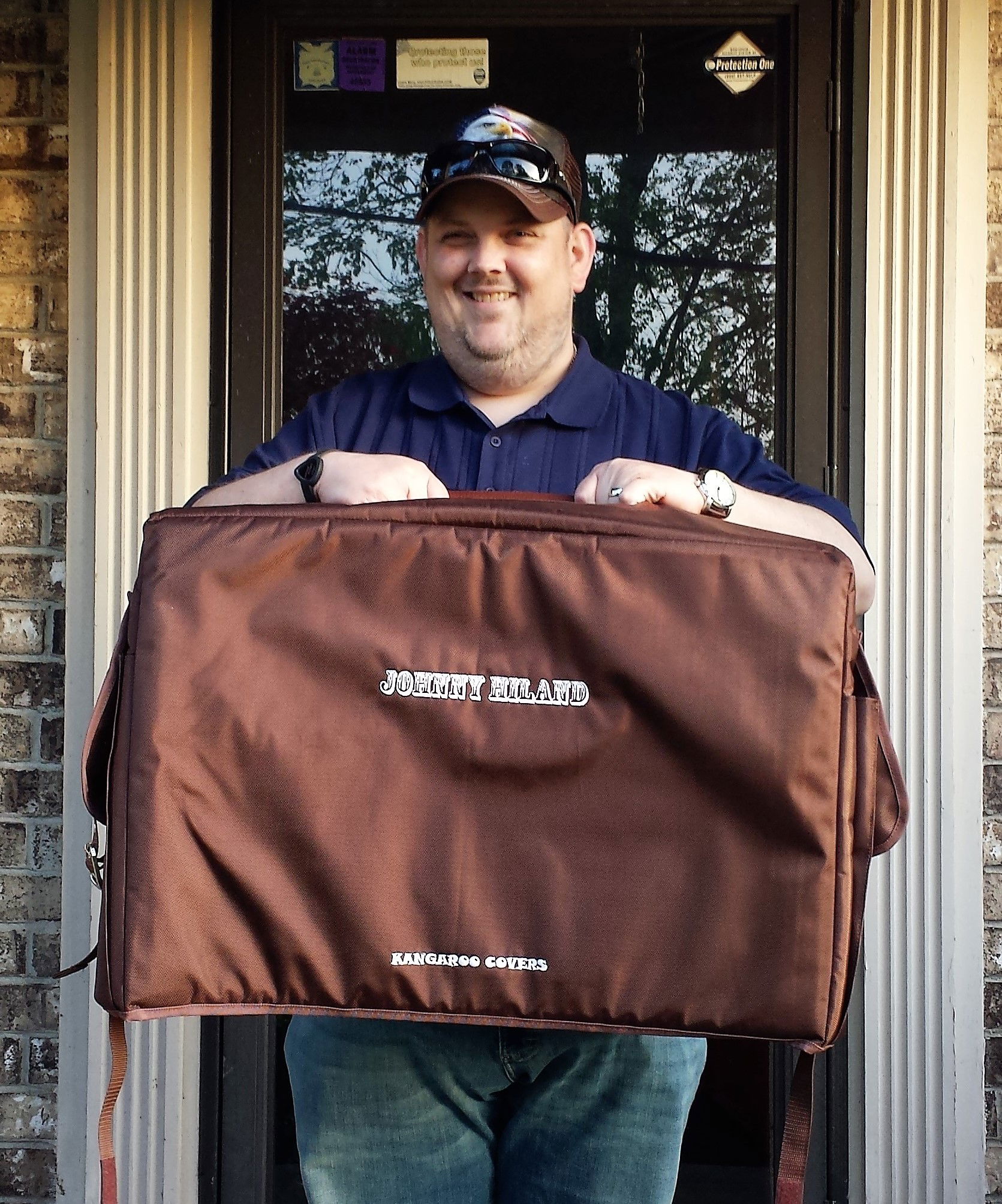 Johnny Hiland Gets His Custom Kangaroo Cover.