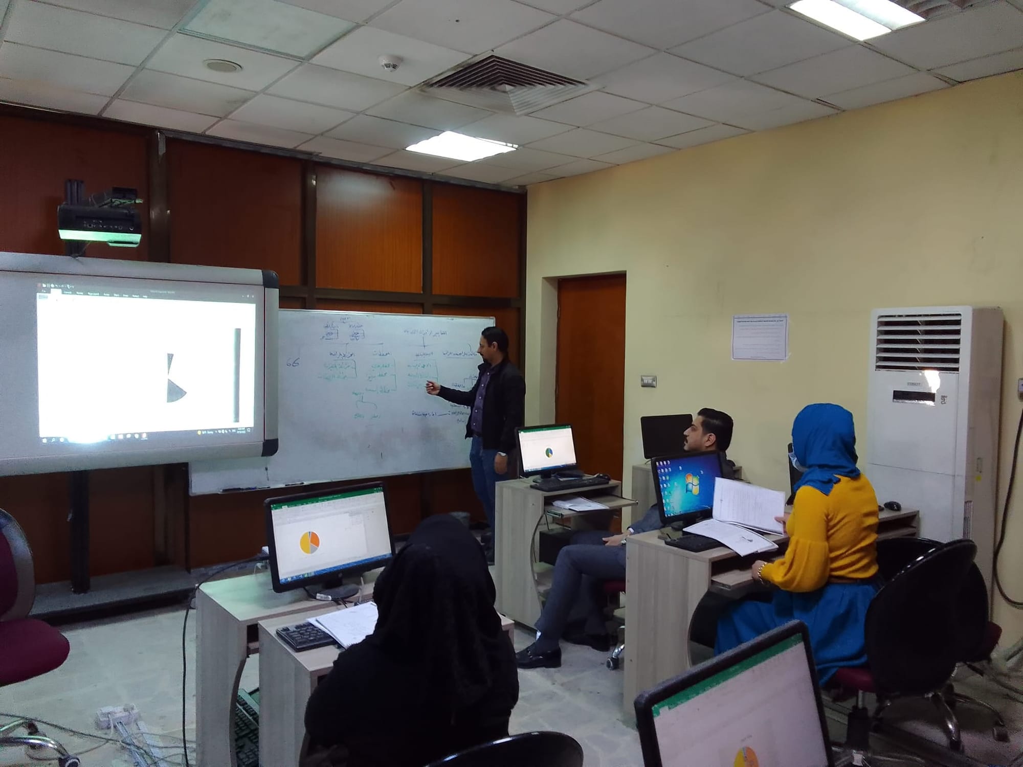 دورة المعايير والادوات الاحصائية في الجودة الشاملة