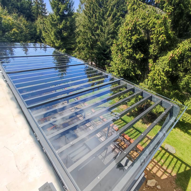 Zhotovenie prestrešenia z polykarbonátu