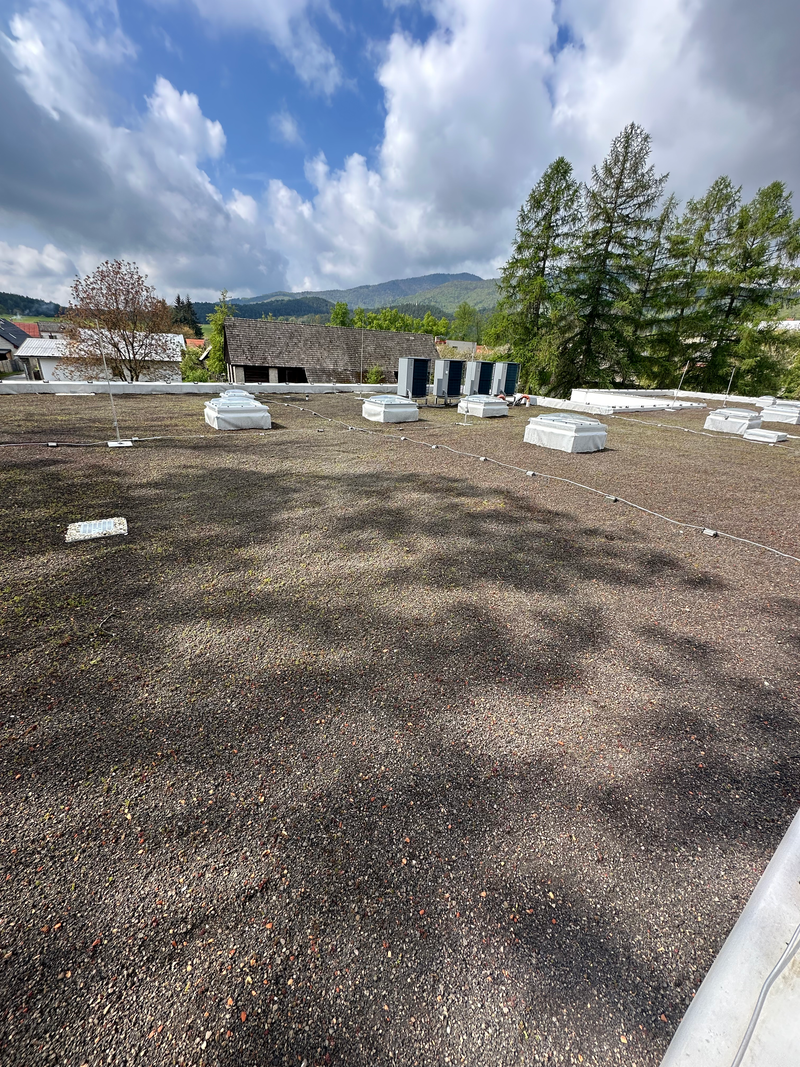 Realizácia plochej strechy z PVC fólie 