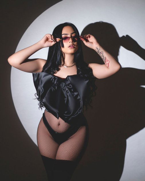 What Services Do Delhi Escorts Offer?