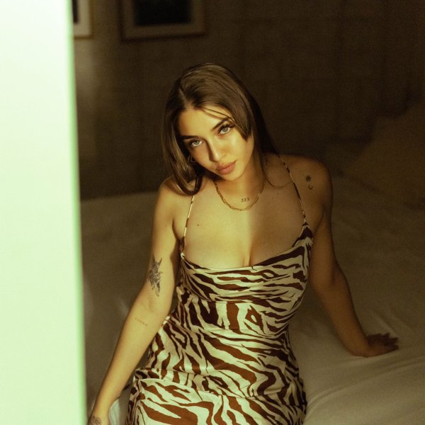 Call Girls in Paschim Vihar - Escort service in Paschim Vihar