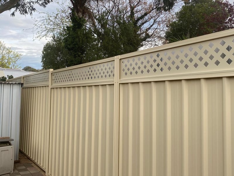 Fencing Contractor