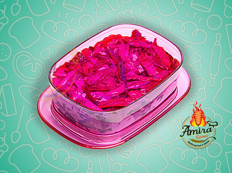Red cabbage salad