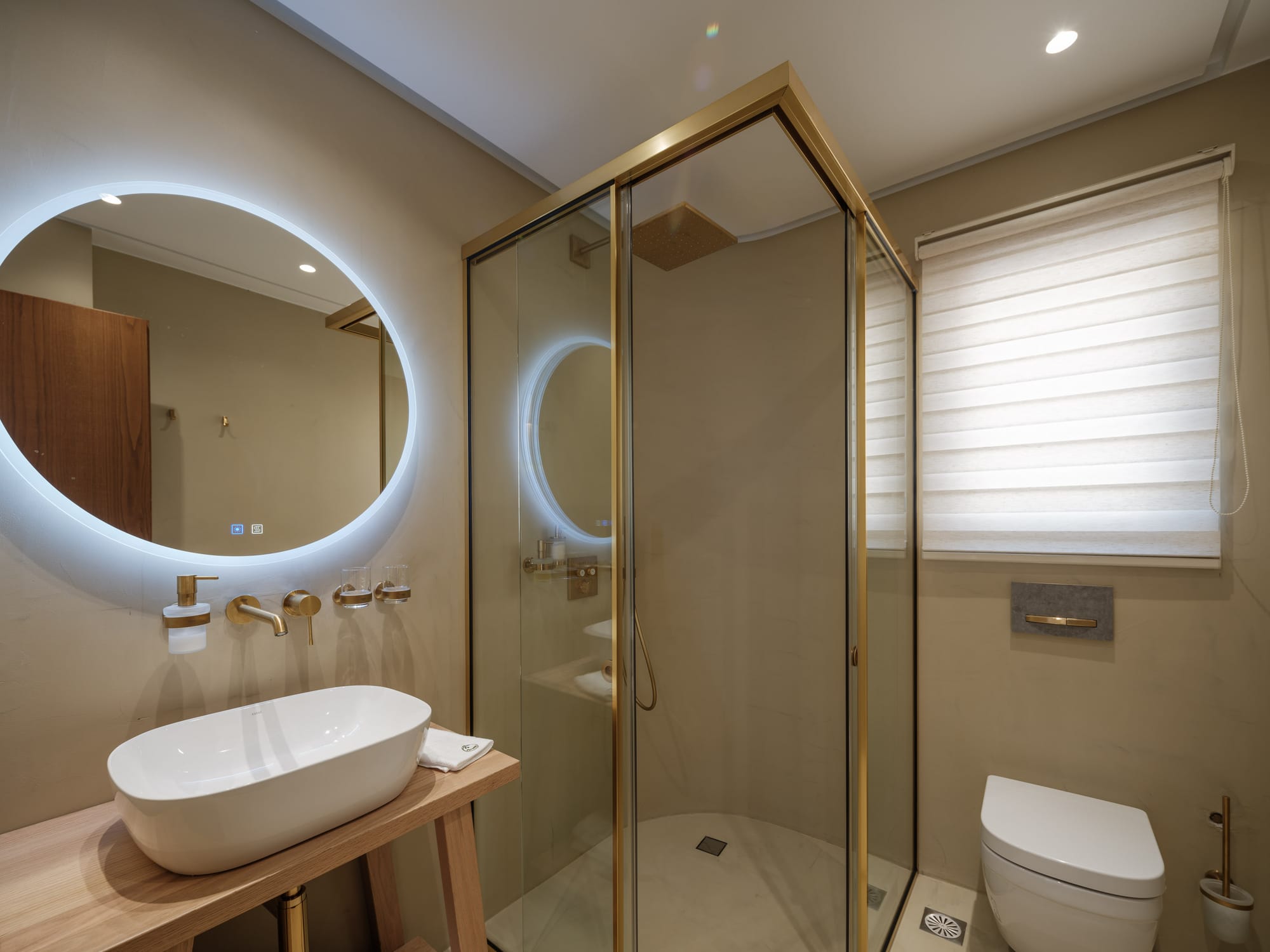 The Secluded Haven - Bathroom