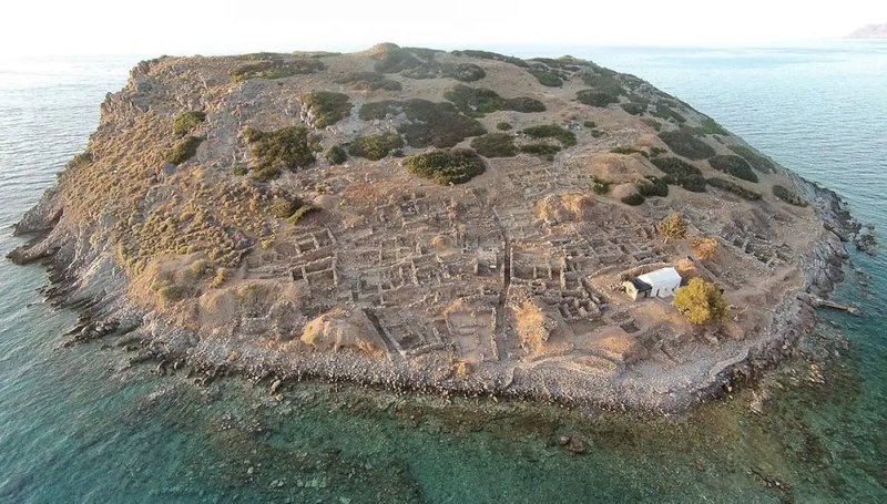 Island of St. Nicolas: Journey to a Minoan Metropolis