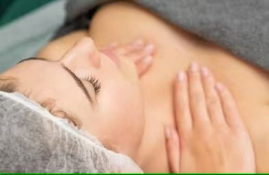 การนวดหน้าอกเทคนิคพิเศษ