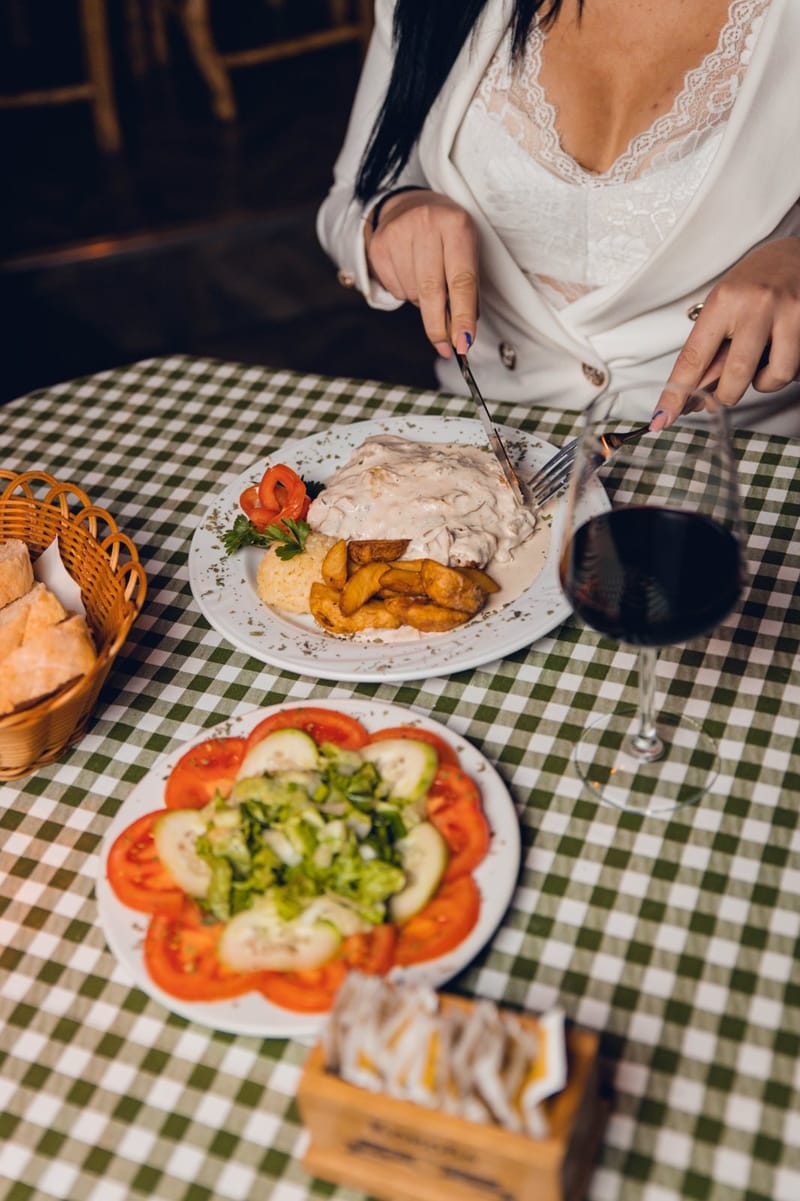 PUNJENA PARISKA U SOSU OD VRGNJA