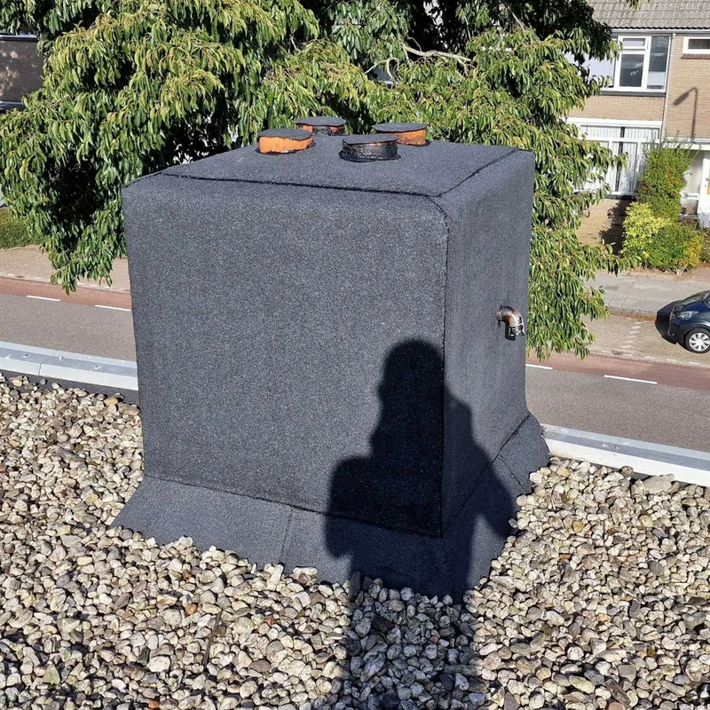 Afdichten in ongebruik gekraakte schoorsteen