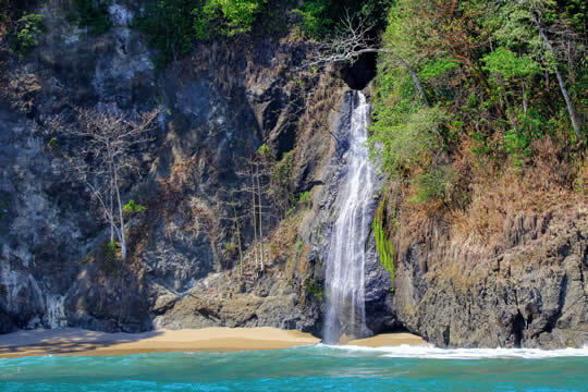 Best waterfalls in Costa Rica
