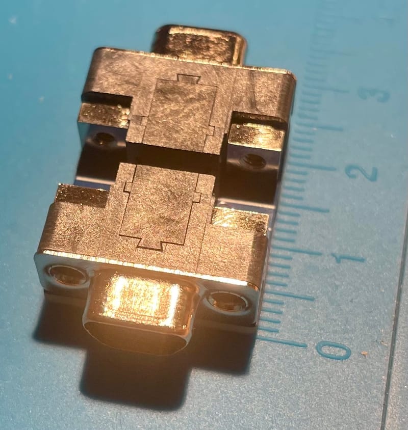 Edge-AI SpaceWire - Blue Connect