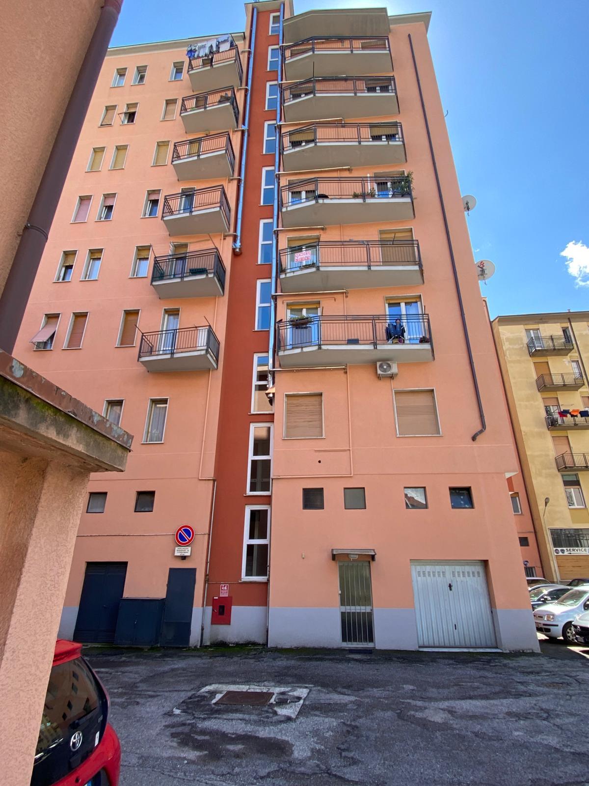Pulizia vetri condominiali