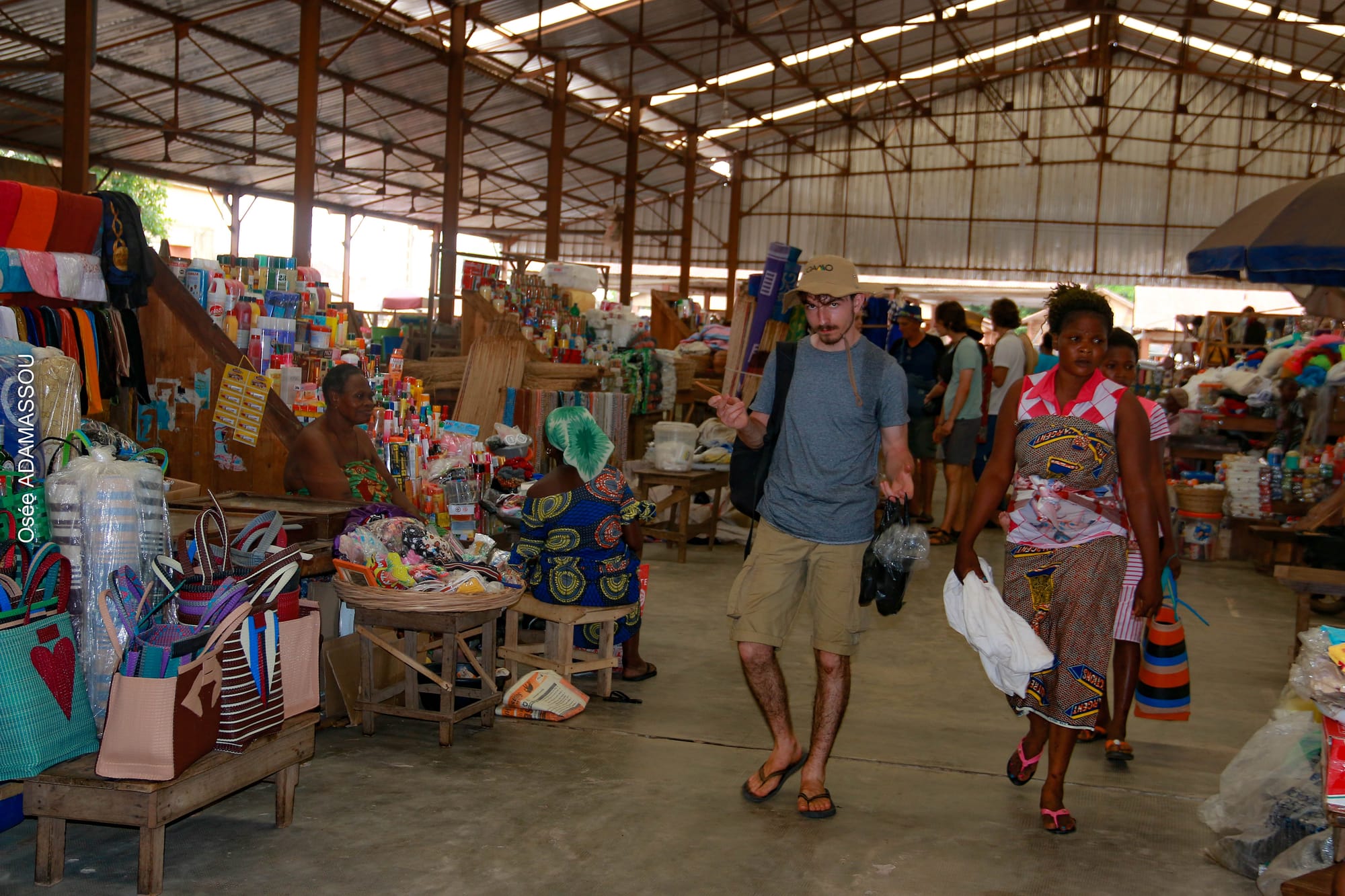 Visite du marché de Glazoué