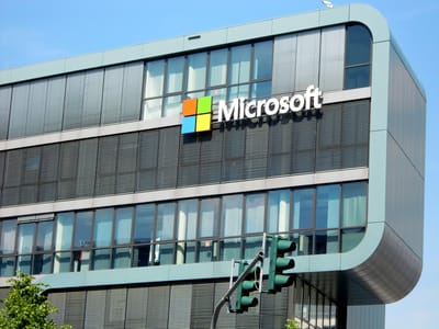 Jornalismo: Site afirma que Microsoft demitiu mais de mil funcionários (Confira!)