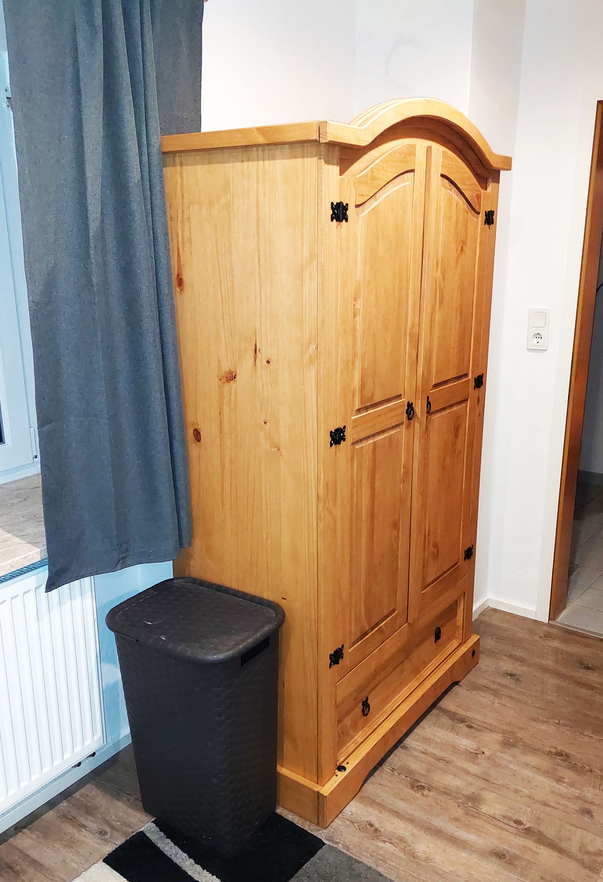 Schlafzimmer 3 mit Kleiderschrank