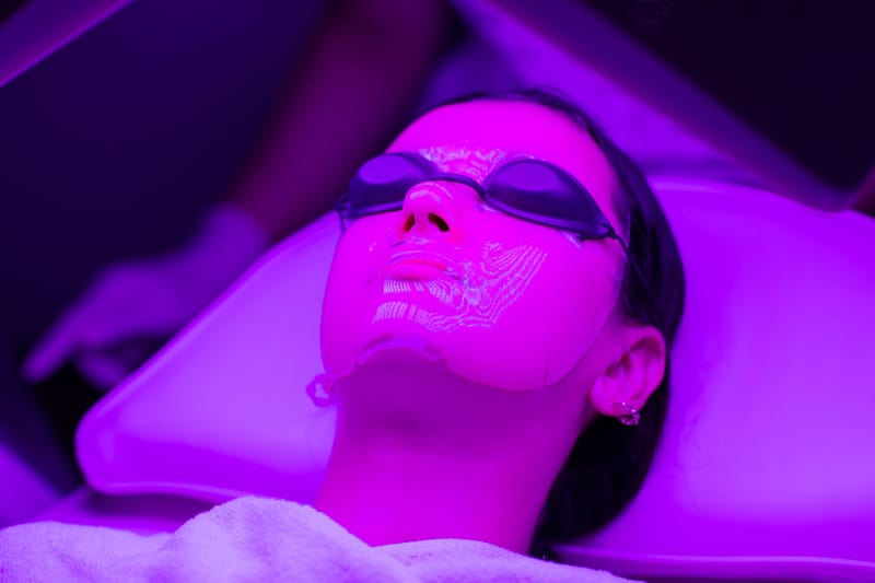 Led Light Therapy Treatments 20mins Add ons