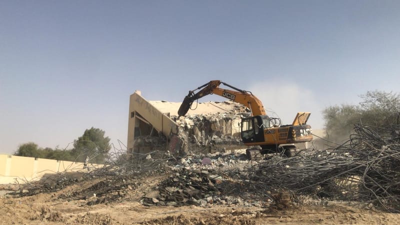 تاجير الحفارات Excavators Rental