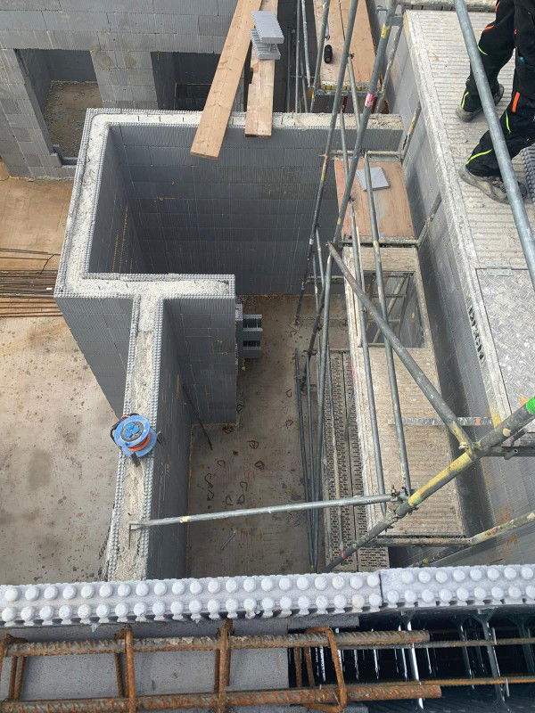 Жилищно Строителство