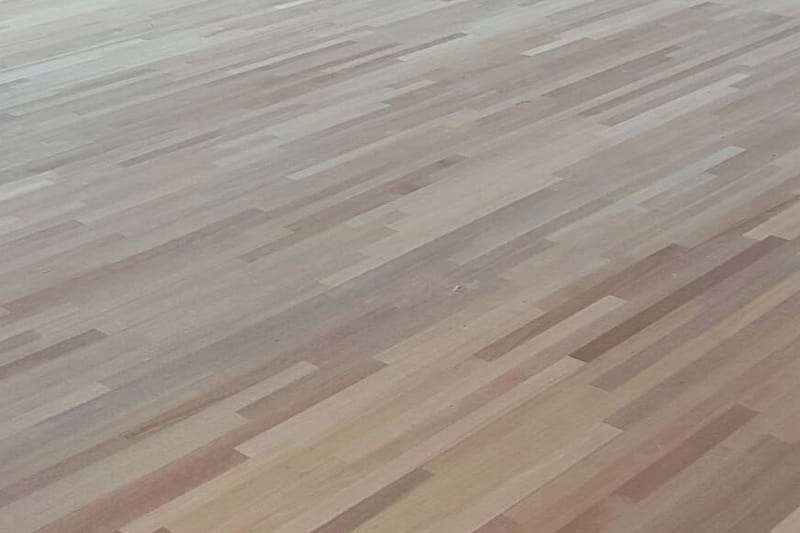 Schuren en oliën parketvloer - Danszaal Willemstraat