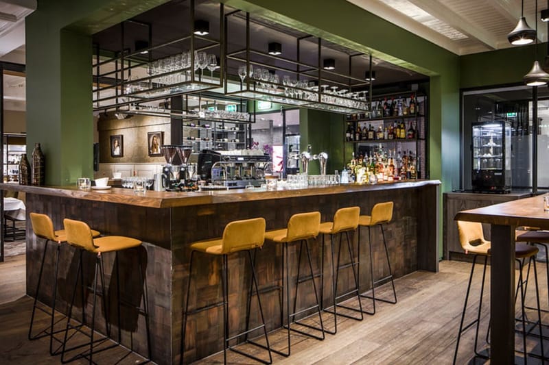 Schuren en waxen parketvloer - Restaurant de Hofslag