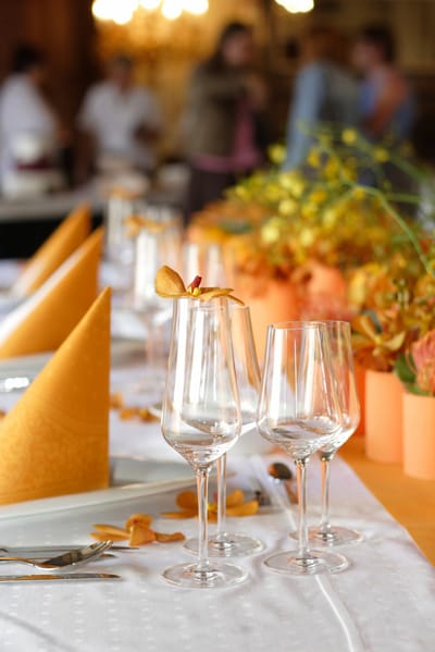 Important Things To  Check In A Wedding Catering  Services image