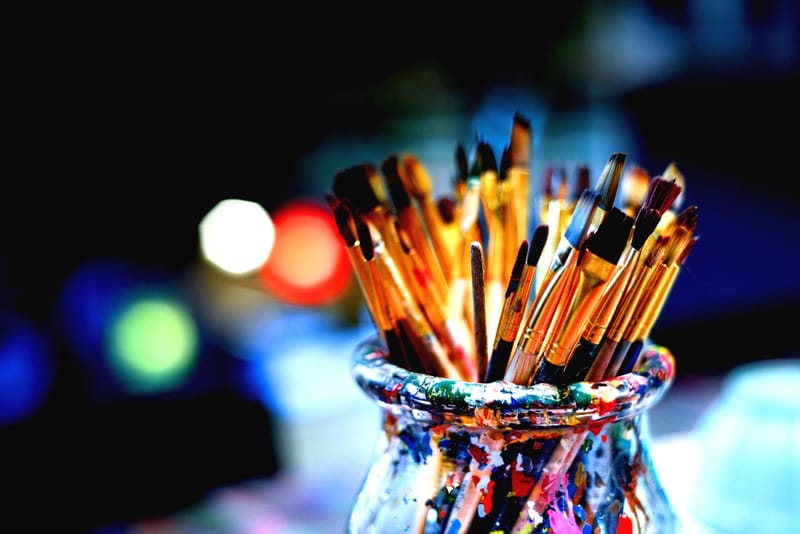 Dimostrazione di disegno e libri per bambini