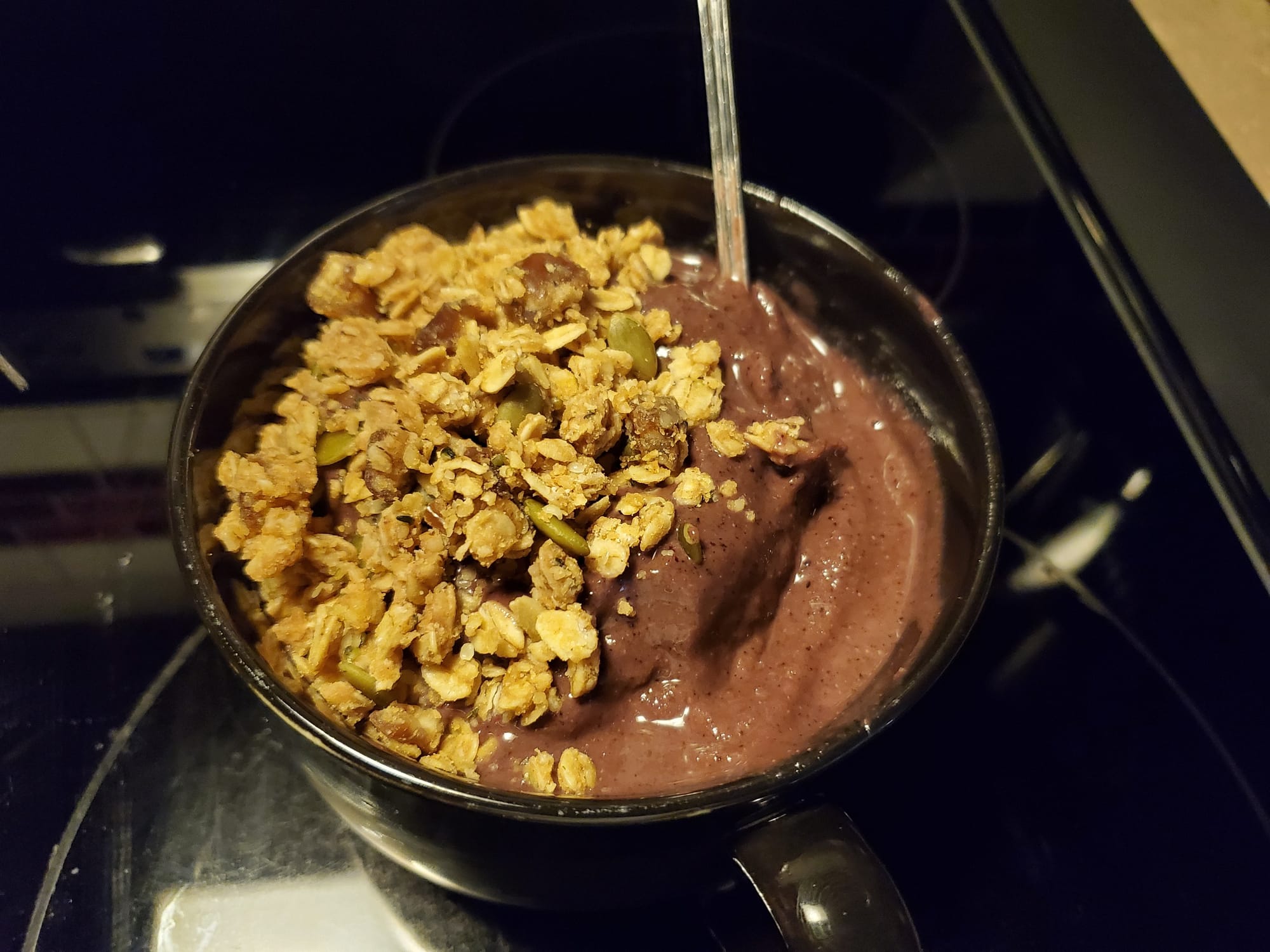 Berry Purple Smoothie Bowl With Granola