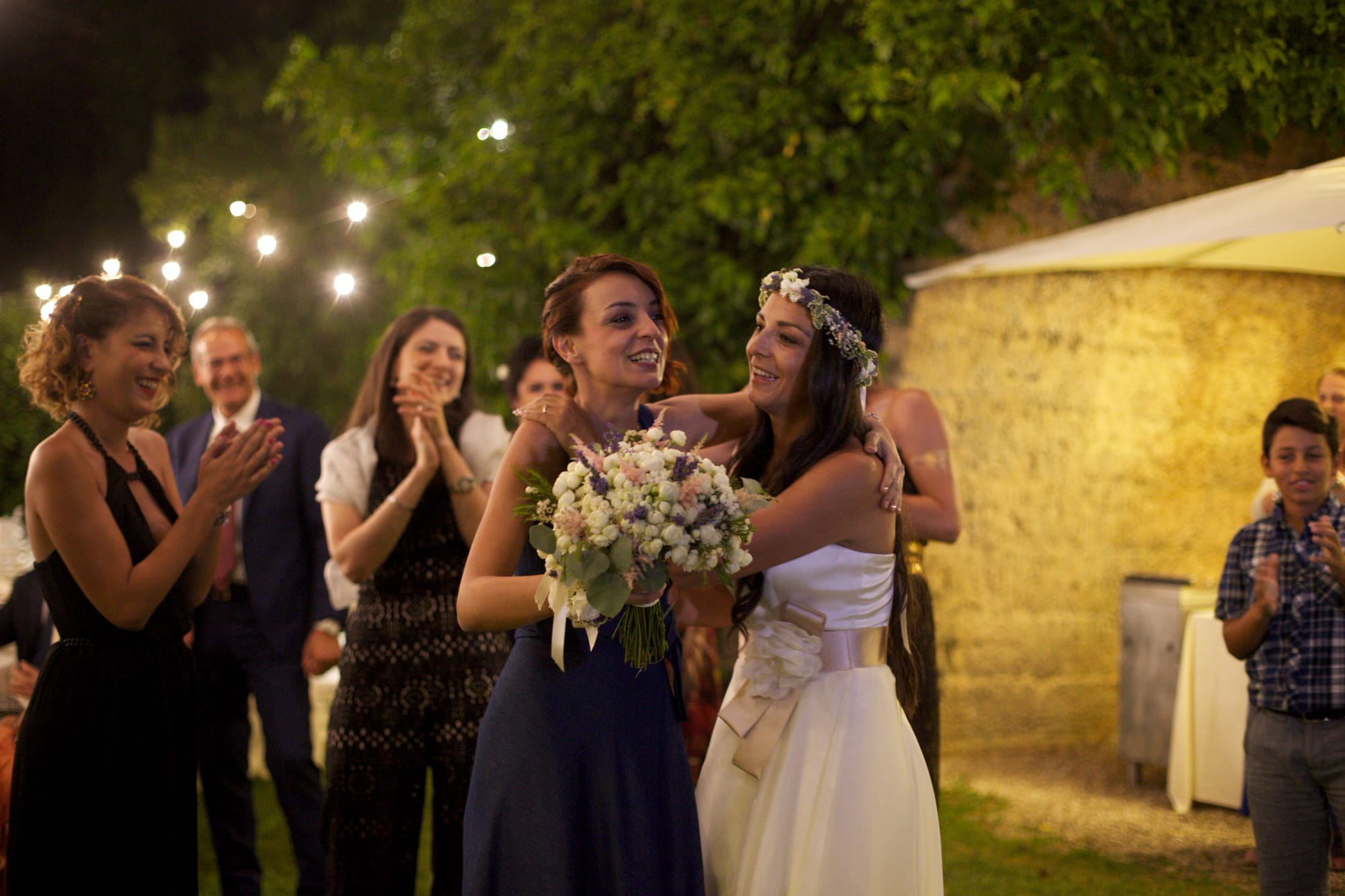 Ida, a sinistra e Fabiola, a destra, rispettivamente:testimone e sposa.