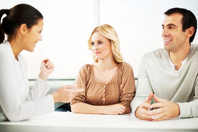 Top Merits of Partnering with an Online Relationship Counselor