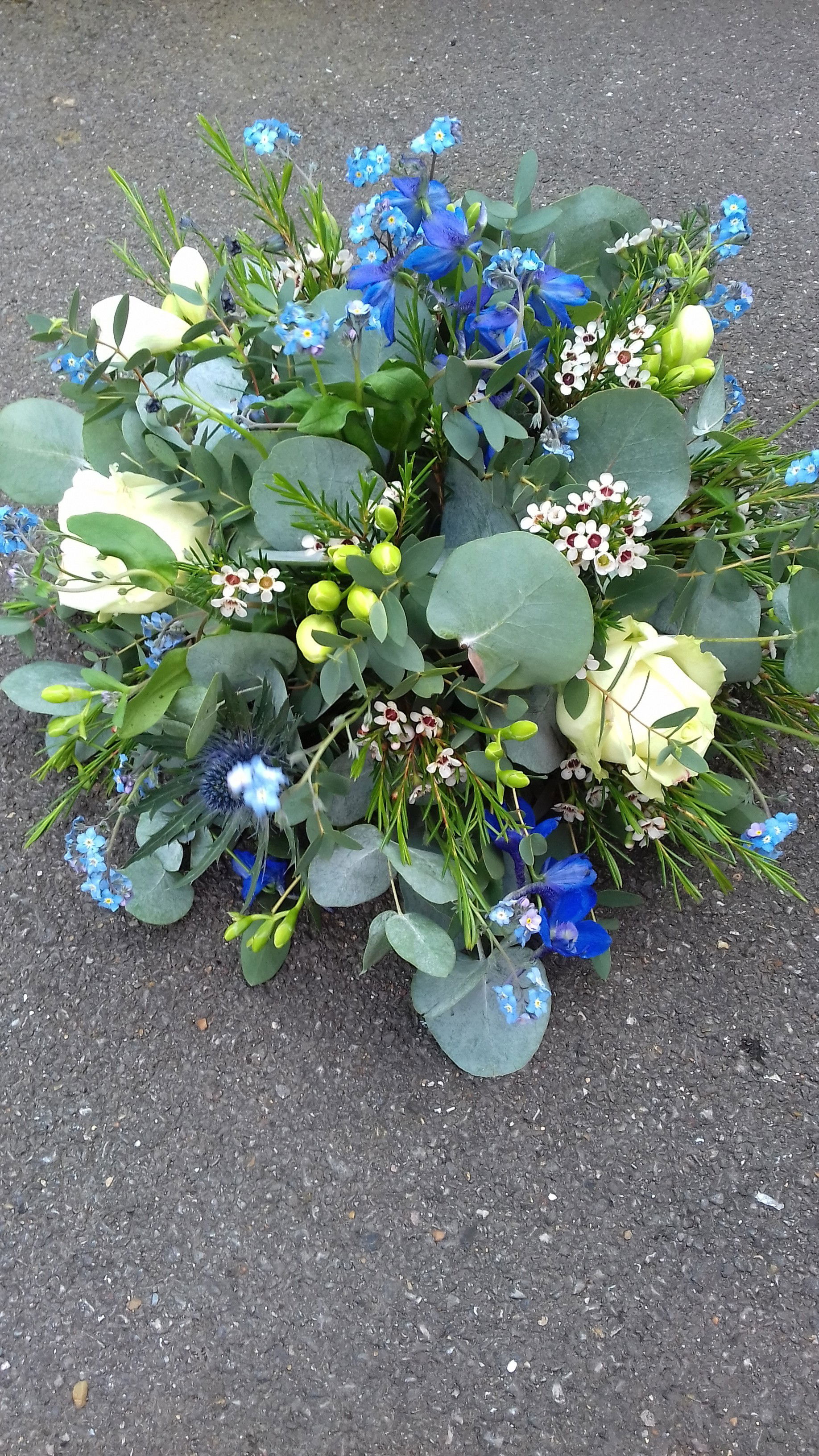 Posy arrangement