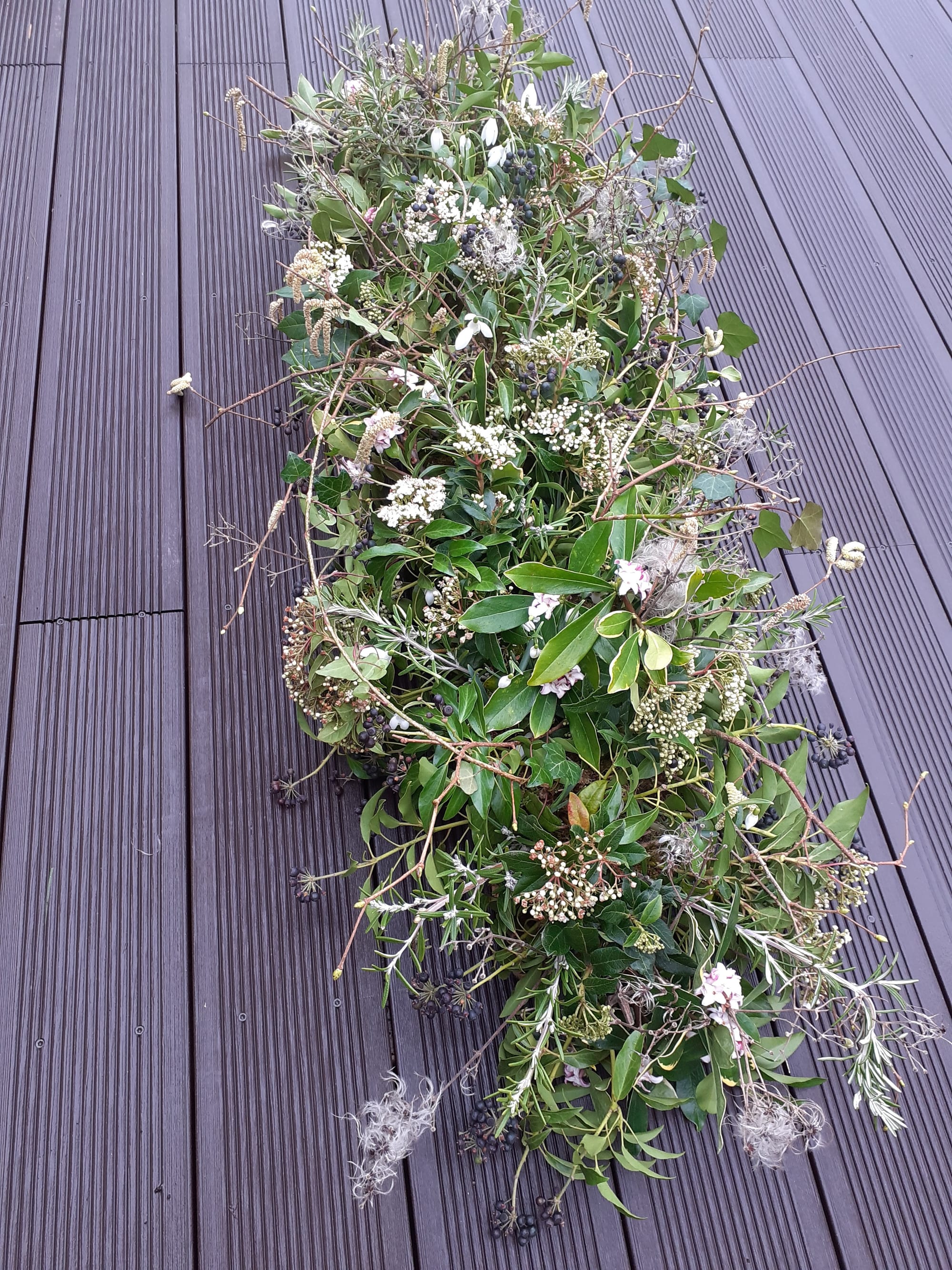 Eco-friendly plant casket arrangement