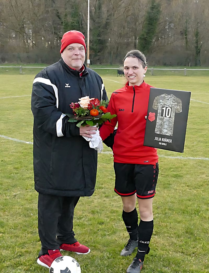 1. & 2. Frauenmannschaft: 6:0 Testspielerfolg in Waghäusel